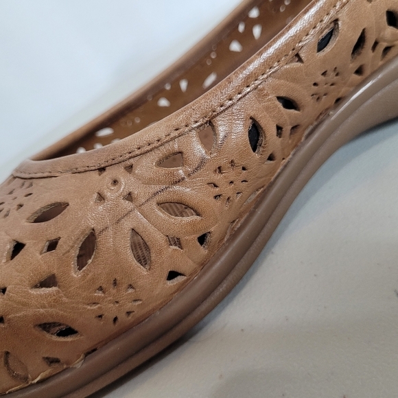 David Tate Women's Sela Tan Leather Cut Out Slip-On Ballet Flats - Size 11WW - Picture 13 of 13